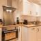 Cirencester Park Cottage