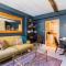 Cirencester Park Cottage