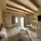 Arapis Rooms & Suites