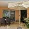 Sunshine Beach House, DIREKT AM SEE, eigenes BOOT, PRIVATE BEACH, Grill, WLAN