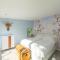 Bungalow in Sint Maartenszee near the beach