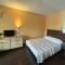 Studio 4 personnes avec piscine et sauna - Résidence Château des Magnans - Jausiers - FR-1-165B-45