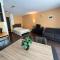 Studio confortable à Jausiers avec terrasse et accès piscine, idéal pour 4 personnes - FR-1-165B-56