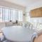 Modern 1BR with Balcony and Marina Views in Al Majara 2