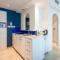 Modern 1BR with Balcony and Marina Views in Al Majara 2
