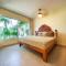 Villa with 4 Bedrooms - Spacious Oceanview with private Pool At Playacar Phase I Pura Vida