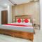 Collection O Hotel RR Eleven