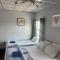 100 Pipers Hotel