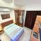 446 Private Suite, Center