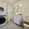 Spacious 5 bedroom house close to Sydney CBD