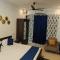 Sunils villa with private pool, Machan and play area in Karjat