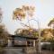 Romantic luxury Port Elliot retreat