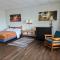 Wayside Motel Manitoulin