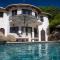 On The Rocks Villa
