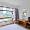 Pinnacle Lumpinee Park Hotel