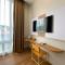 Garuda Hotel By Calandra