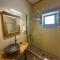 Arapis Rooms & Suites