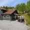 Grand and modern cabin