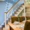 Loweys Harbour Cottage