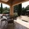 magnificent detached villa with heated swimming pool and jacuzzi, in aureille, in the alpilles – 8 people