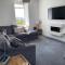 Tudor Apartment (Panoramic Sea Views)