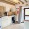 Honeysuckle Cottage - 27880