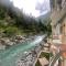 River Nights Hotel & Restaurant, Mahandri