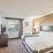 Coratel Suites