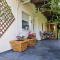 Vasilija Apartment - Cozy, quiet with terrace & spa near Novi Sad, Sremski Karlovci