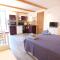 nice villa with heated swimming pool, in the center of the village of aureille, 8 persons, near baux de provence, in the alpilles