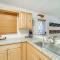 Walk to Ski Lift Beech Mountain Condo