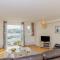 6 Harbour View