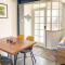 Honey Bee Cottage