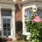 Percy Park Apartment