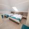 Pensiunea Blue House