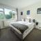 Central Chelmsford Apartment with Garden