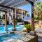 21 Freestyle Apartment with POOL VIEW