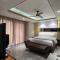 One Euphoria Luxe Hotel
