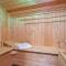 Nice Home In Vrbovec With Kitchen