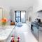 Skyline Serenity 1 Bedroom with Pool Spa Gym