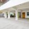 FabHotel Sai Raj - Nr Zeel College