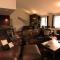 Berntis Mountain Inn