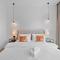 Modern Comfort Chic 1BR Direct Access to Dubai Mall