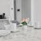 Modern Comfort Chic 1BR Direct Access to Dubai Mall