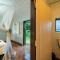 Shoestrings Backpackers Lodge Vic Falls