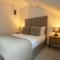 Nestee Serviced Apartments - Central Torquay - Pet Friendly - Harbour Views