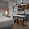 Candlewood Suites Jacksonville Southpoint