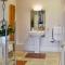 The Coach House - 24439