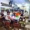 Haadrin Fellini Hostel & Pizzeria