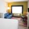 Holiday Inn Express and Suites Chicago West - St Charles by IHG